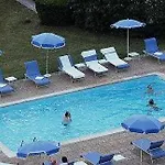 Mercure 4*