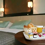 Mercure 4*
