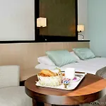 Mercure 4*
