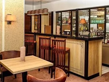Mercure 4*