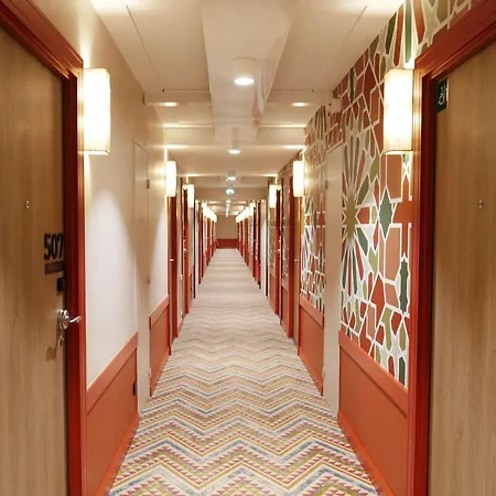 Отель Mercure 4*