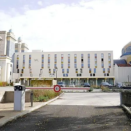 Mercure Hotel