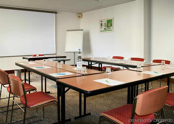 Отель Mercure Виши